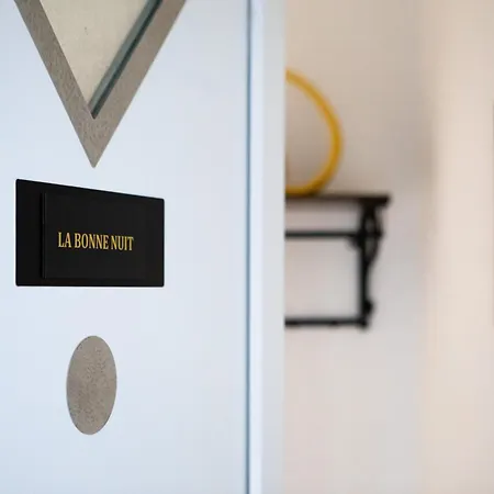 Esplanade Private Jacuzzi Sauna Parking, Colmar Apartment *