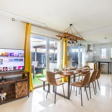 Apartment Esplanade Private Jacuzzi Sauna Parking, Colmar *