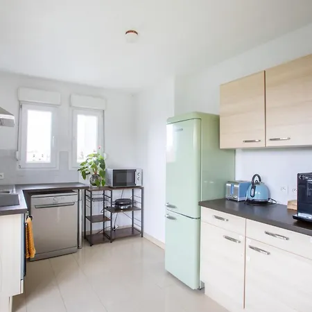 Apartment Esplanade Private Jacuzzi Sauna Parking, Colmar