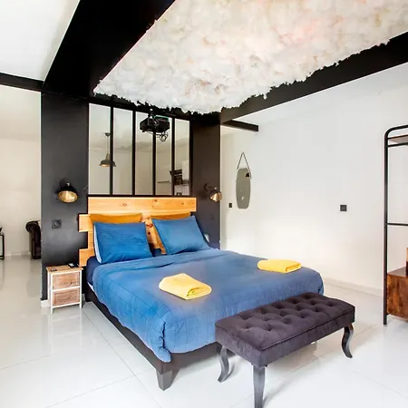 Esplanade Private Jacuzzi Sauna Parking, Colmar *